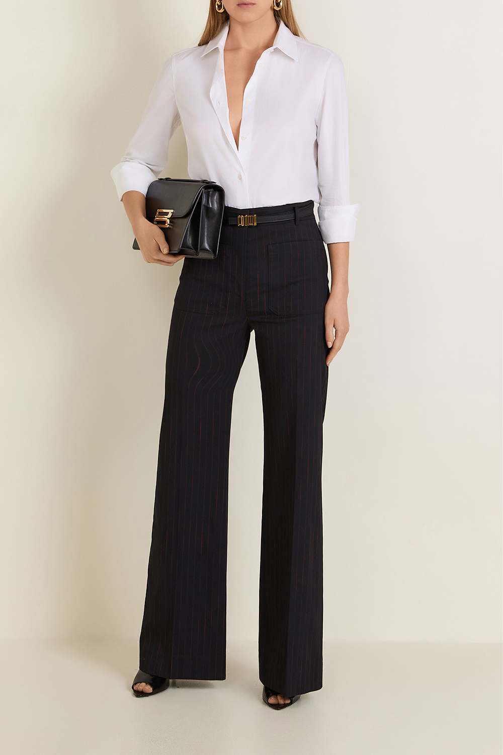 מכנסיים מתרחבים